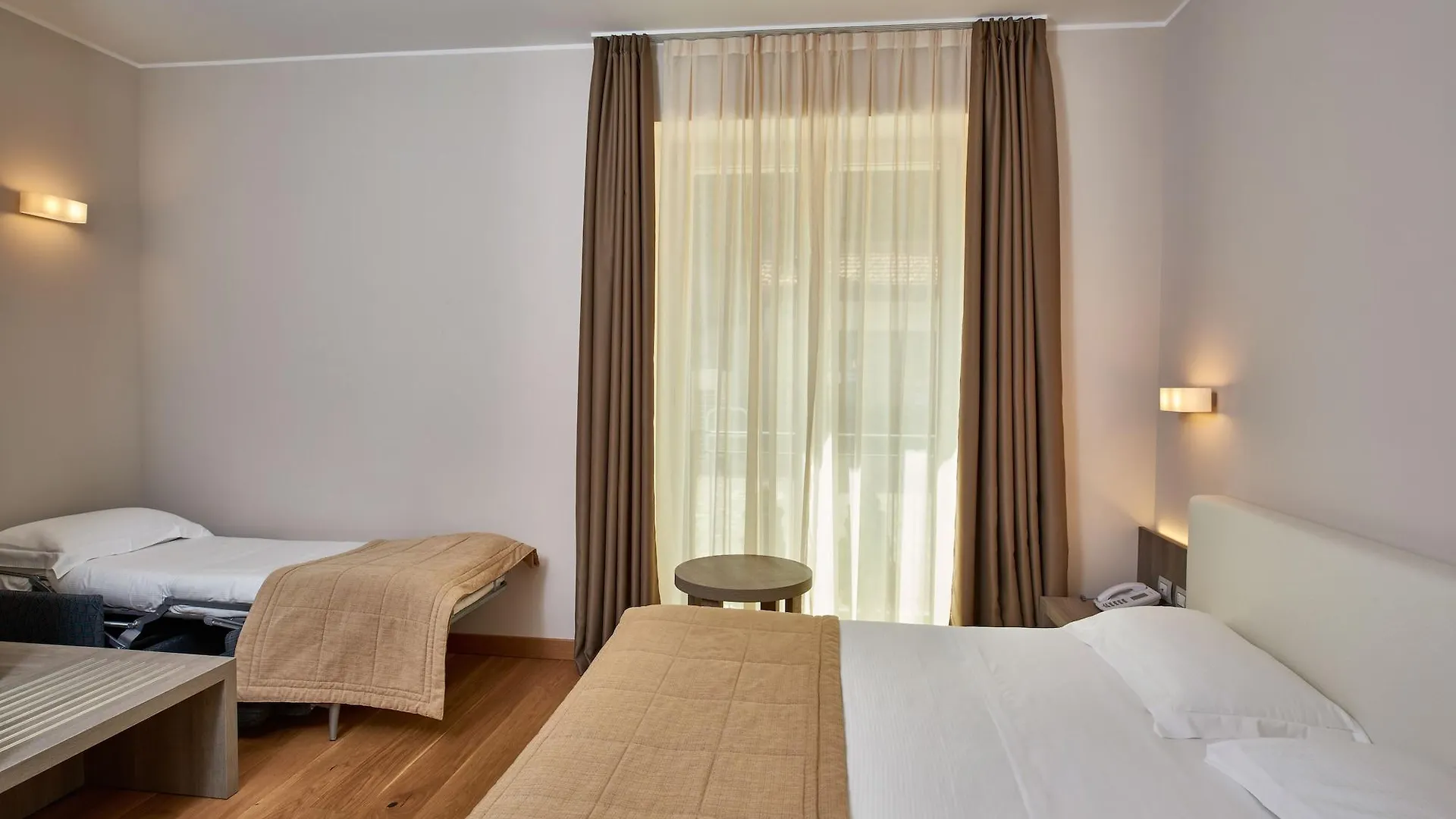 ****  Hotel Centrale Cernobbio Italia