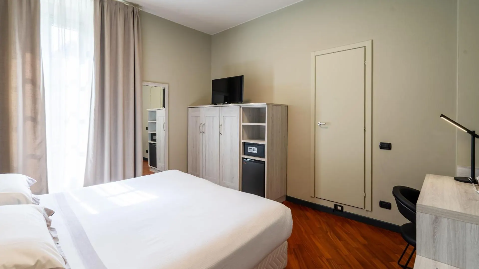 Hotel Centrale Cernobbio