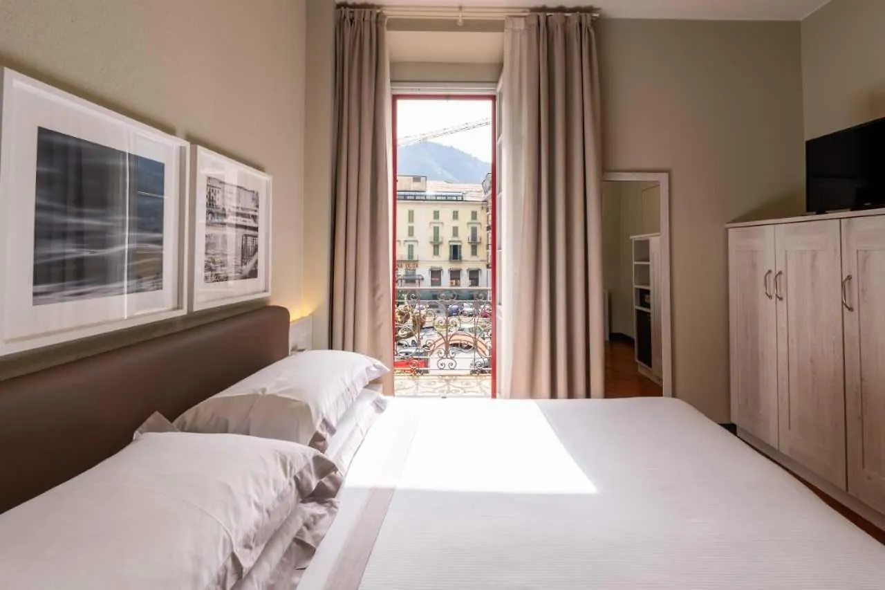 Hotel Centrale Cernobbio Italia